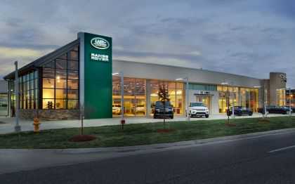 Plaza Jaguar Land Rover Exterior