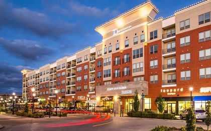 Streets of St. Charles Residences Exterior